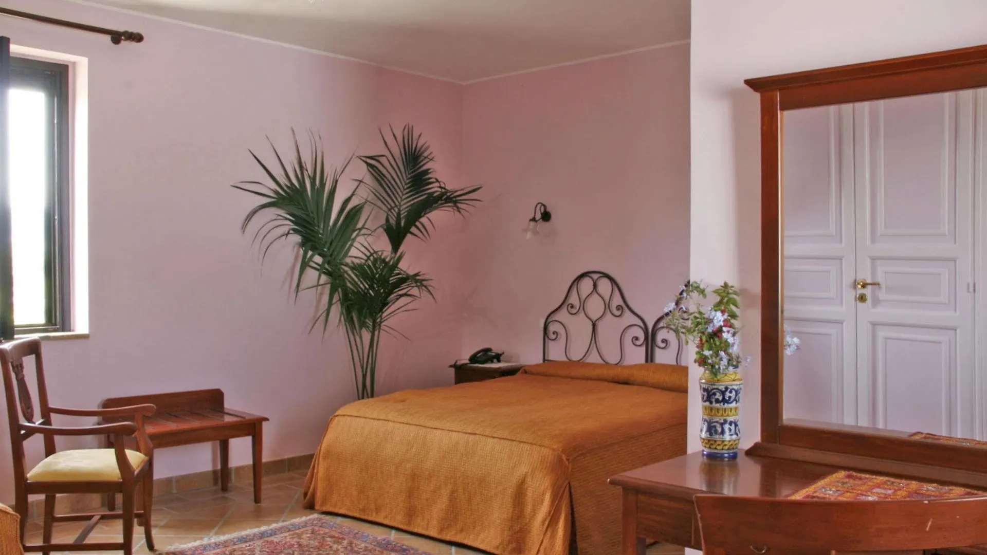 Don Giovanni Hotel Самбука-ди-Сицилия