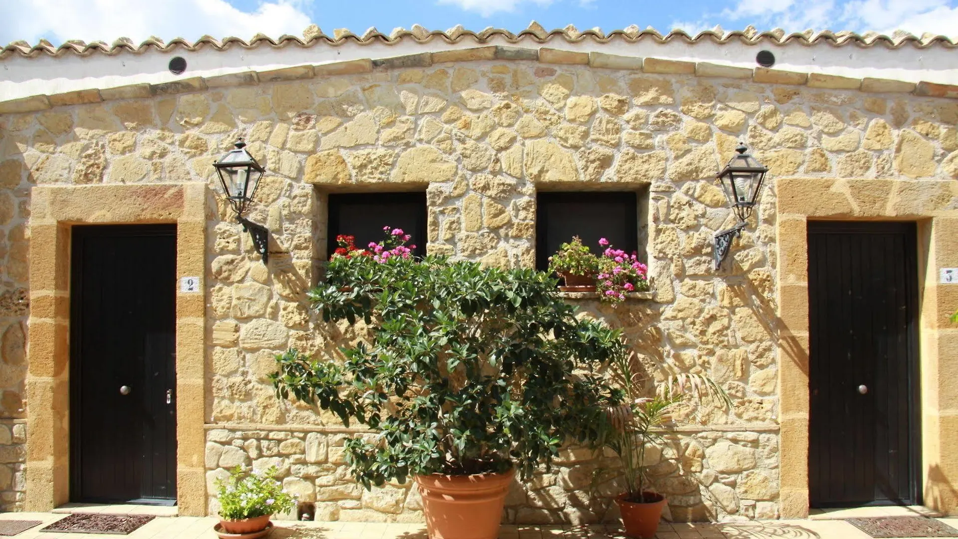 Don Giovanni Hotel Sambuca di Sicilia 4*,  Italy